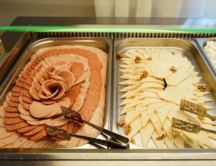 Шведский стол "Времена года" - Отель «Русский Дом»